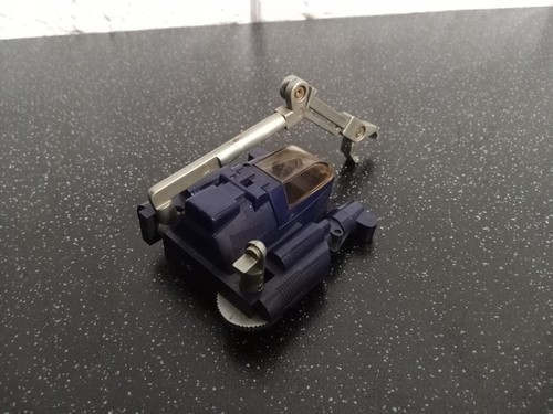 1984 Hasbro Transformers G1 Optimus Prime Repair Robot - Picture 4 of 8
