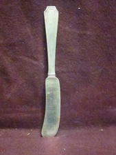 Sterling Durgin FAIRFAX  FLAT BUTTER SPREADER KNIFE 5 1/8" 19 grams monogram   M