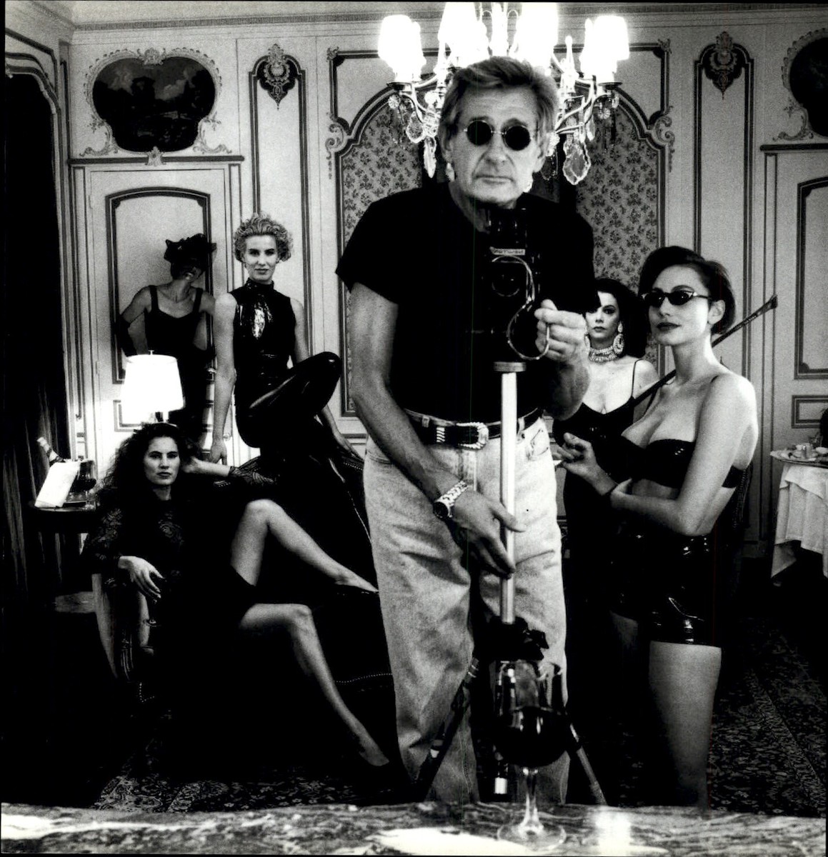 アート・デザイン・音楽 The Best of HELMUT NEWTON アート・デザイン・音楽 The Best of HELMUT NEWTON 公式サイト