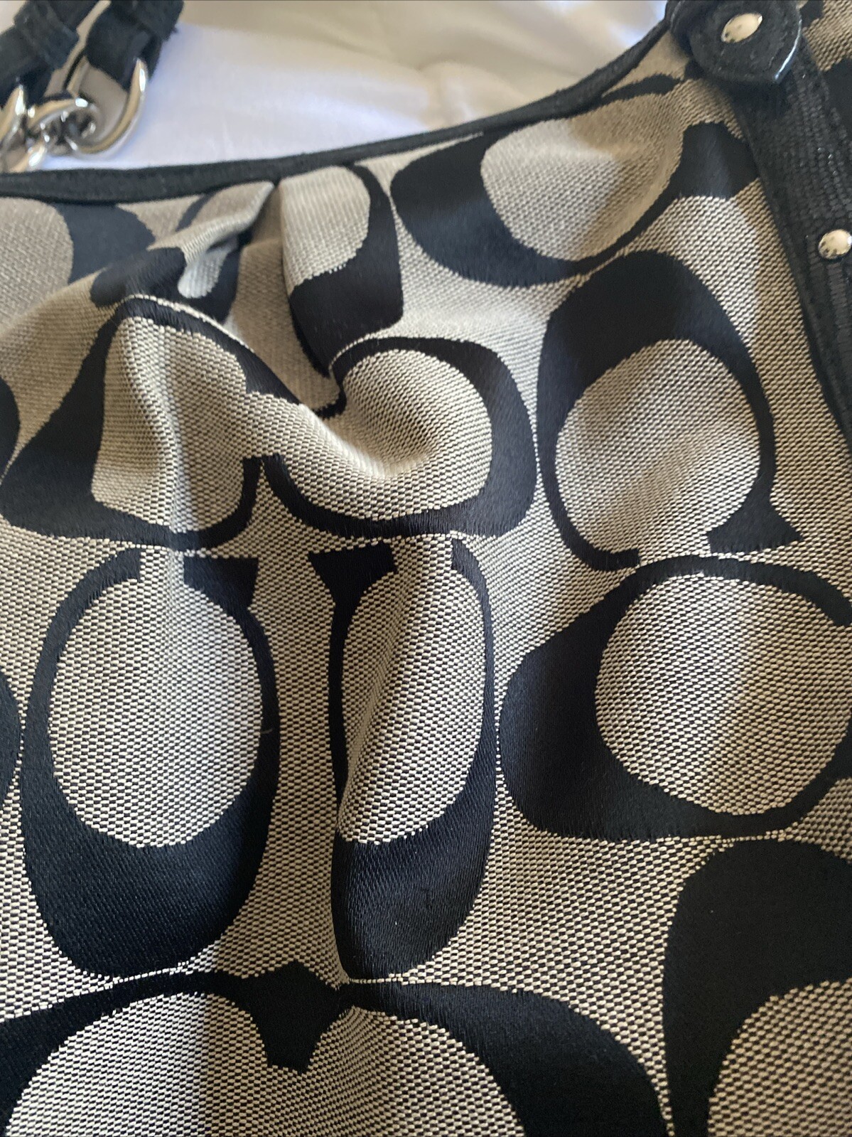 Picture 2 of 14