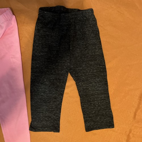 Pink Thereabouts Leggings Girls 7/8 & SO Favorite Capri Gray Leggings Girls 8 - Picture 4 of 7