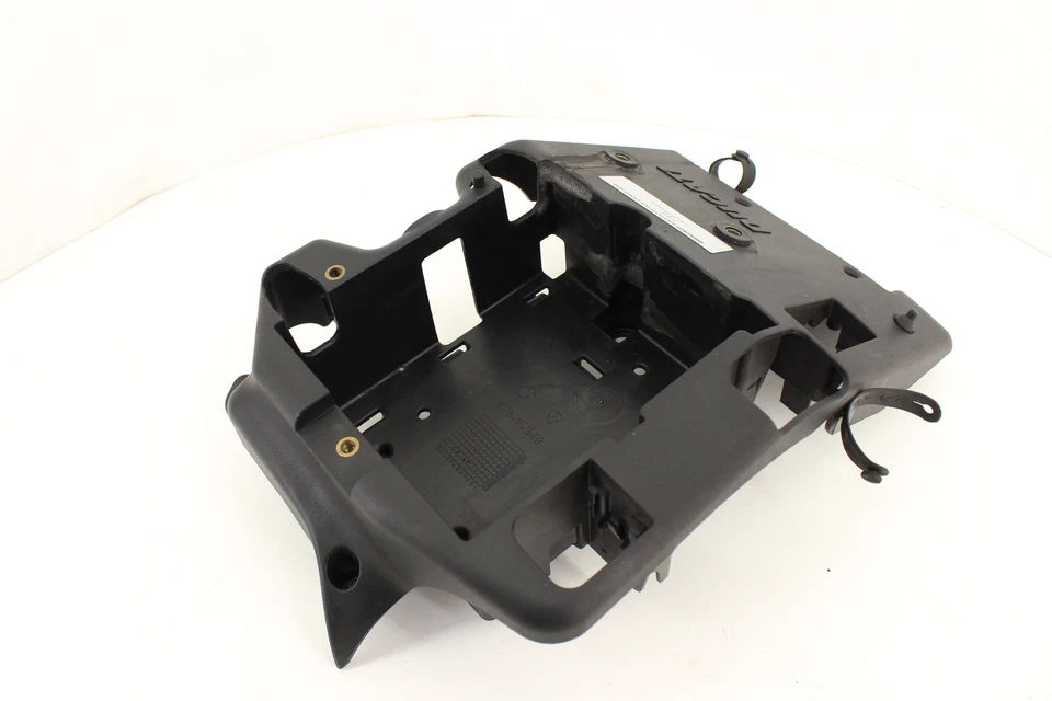 Ducati 749 R 2006 trasero trasero trasero bandeja de batería plástico 82914191A Foto 4 de 4