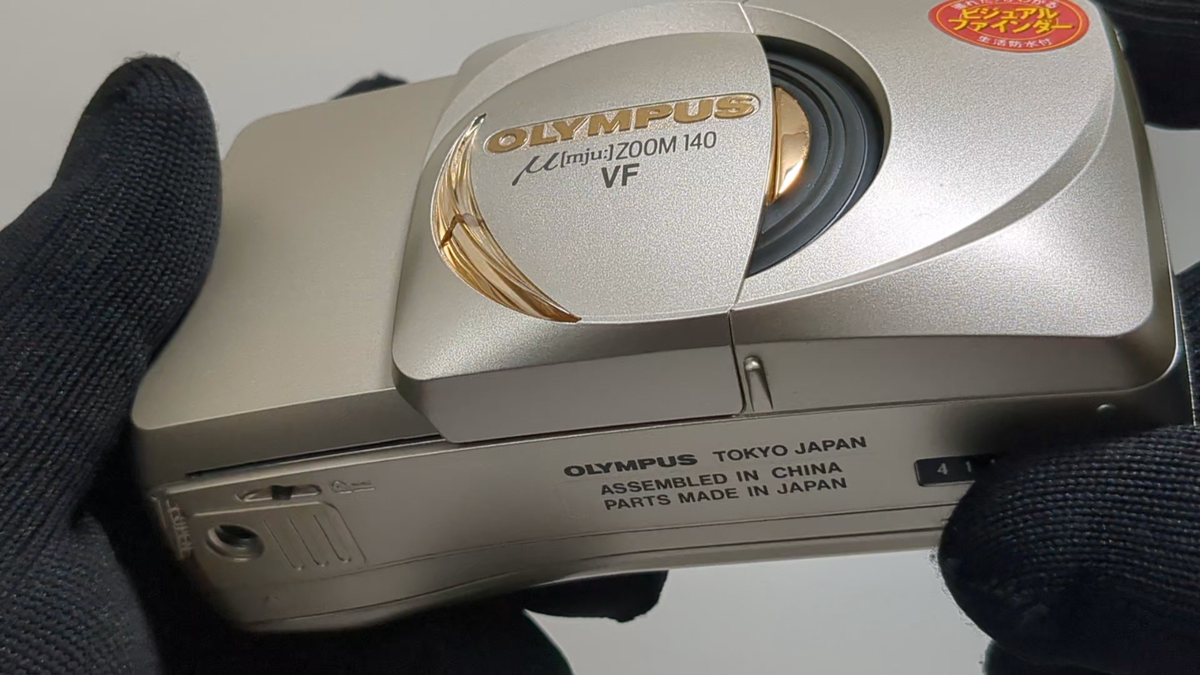 OLYMPUS μ mju Zoom 140 VF [NEAR MINT] 35mm Point & shoot