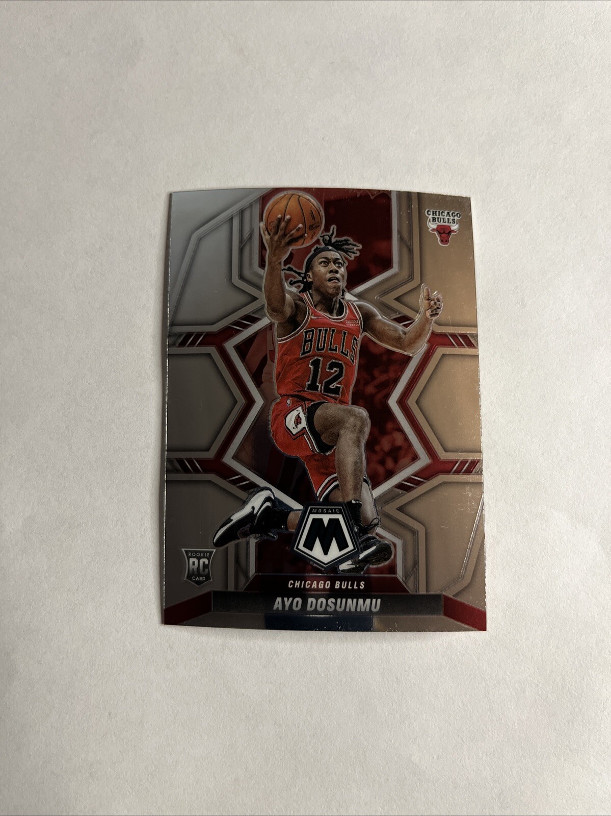 2021-22 Panini Mosaic - Rookies #233 Ayo Dosunmu (RC)