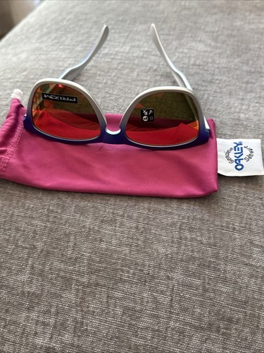 New! Oakley Frogskins Purple Blue 50-50/Blue PRIZM Sunglasses - Picture 7 of 9