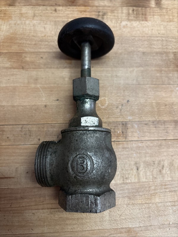 Ohio  Brass 1  1/4” Angle Radiator Valve Union Steam