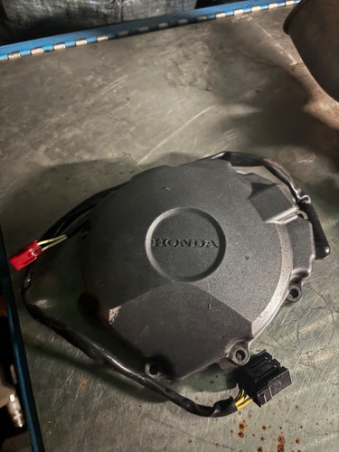 08-11 HONDA CBR1000RR STATOR COVER