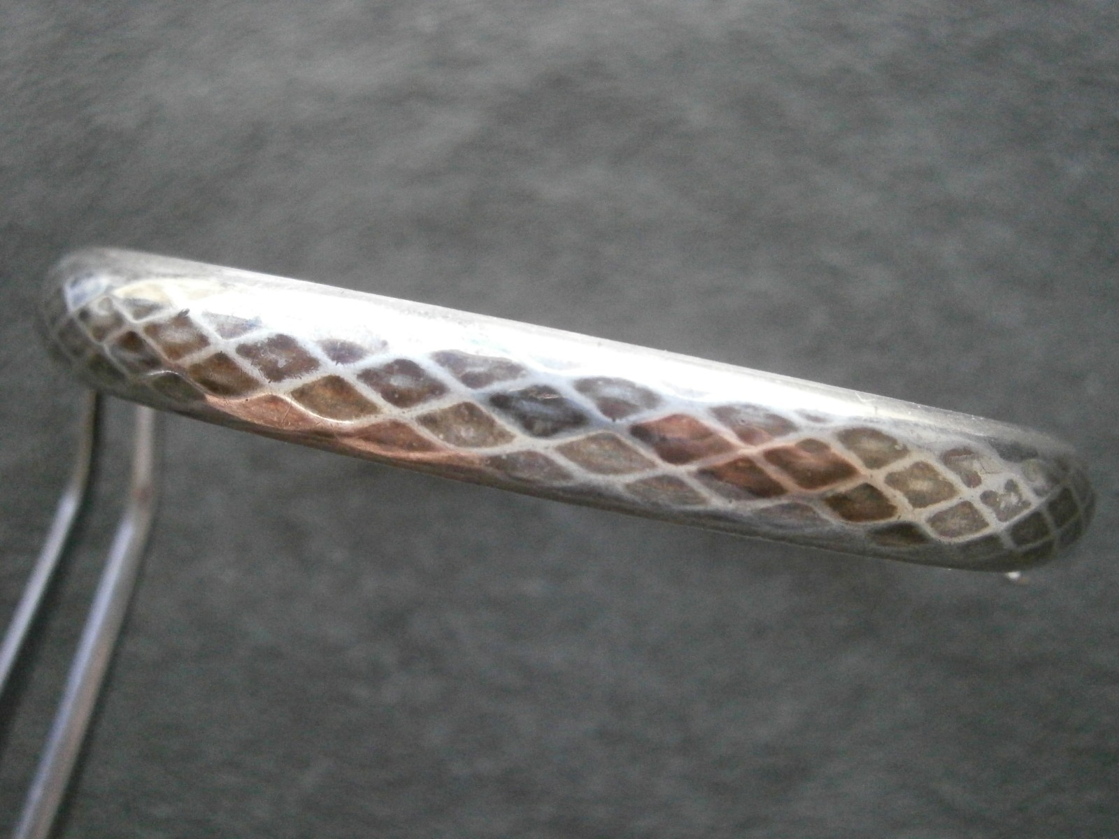 Patterned Vintage Sterling Silver Hinged Bangle D… - image 1