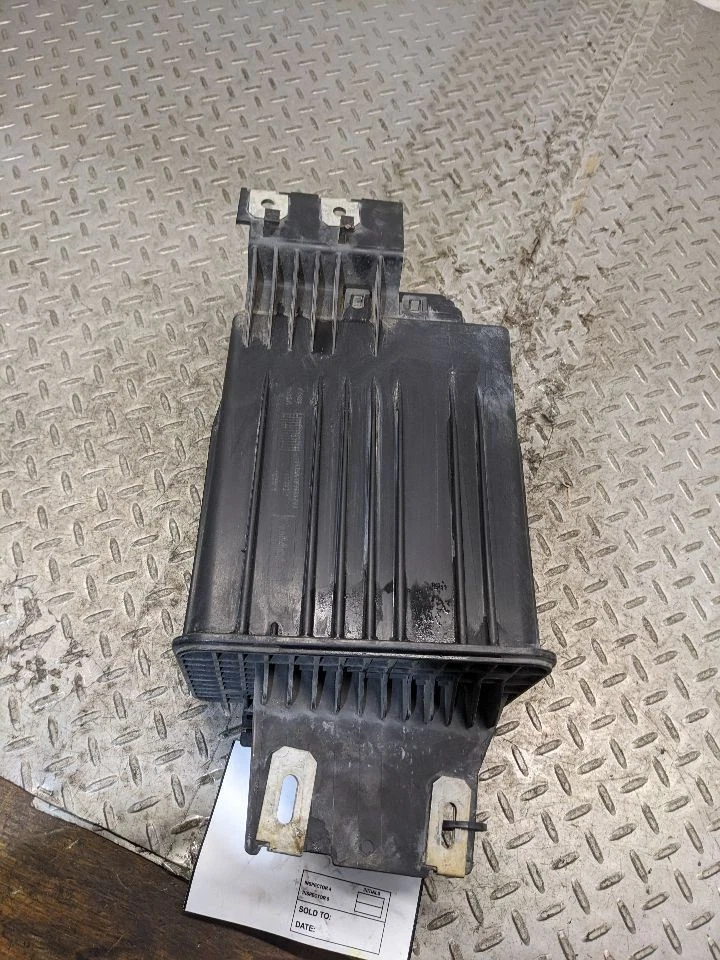 2015-2020 FORD F-150 FUEL VAPOR EVAPORATOR CHARCOAL CANISTER OEM 1176731 - Image 4 of 4
