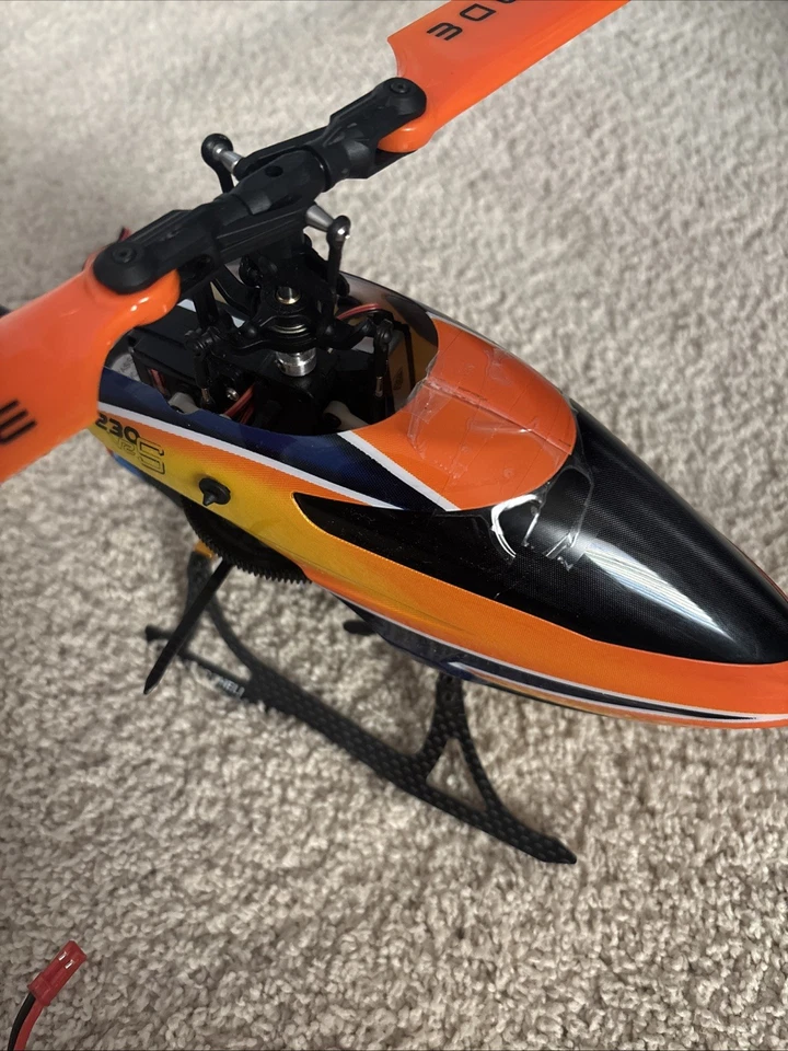 helicóptero blade 230s v2 Bnf Foto 3 de 3