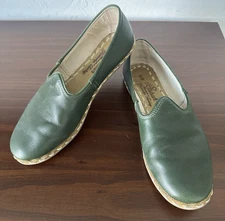 Sabah Women's Denali Green Loafer - Sabah Size 38 (7 US, 37 EU)