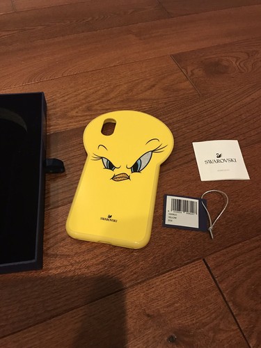 Swarovski 5499820 LOONEY TUNES TWEETY SMARTPHONE CASE, IPHONE® X/XS, YELLOW - Picture 5 of 5
