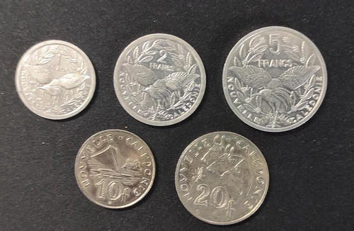 New Caledonia Lot of 5 Different Pieces SUP!
