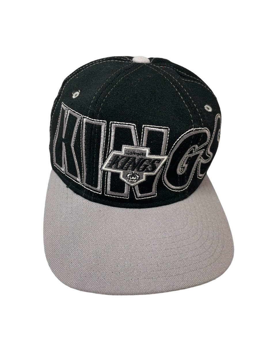 Vintage Los Angeles Kings Starter 7 1/8 Hat 90s NHL LA NWA Vintage Los Angeles Kings Starter 7 1/8 Hat 90s NHL LA NWA