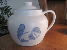 Pfaltzgraff Yorktowne Bean Pot Crock With Handle And Lid 70 USA