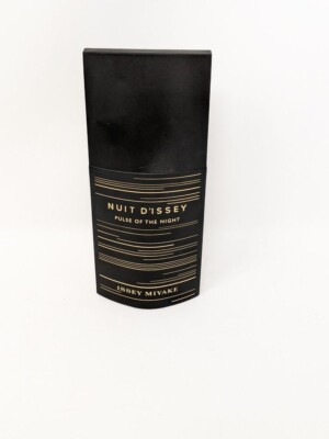 廃盤・希少　イッセイミヤケ　ニュイドゥイッセイ パルス オブ ザ ナイト EDP Issey Miyake Nuit D'Issey Pulse of the Night Eau de Parfum Spray