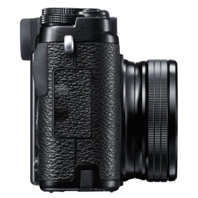 FUJIFILM X10 12MP Digital Camera with 12 Megapixel Optical Zoom