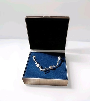 Things Remembered Swarovski Necklace Crystal Components Silver Case 