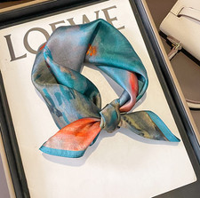 100 Mulberry Silk Scarf Neckerchief mountain Print Shawl 53X53cm Bandana Wrap