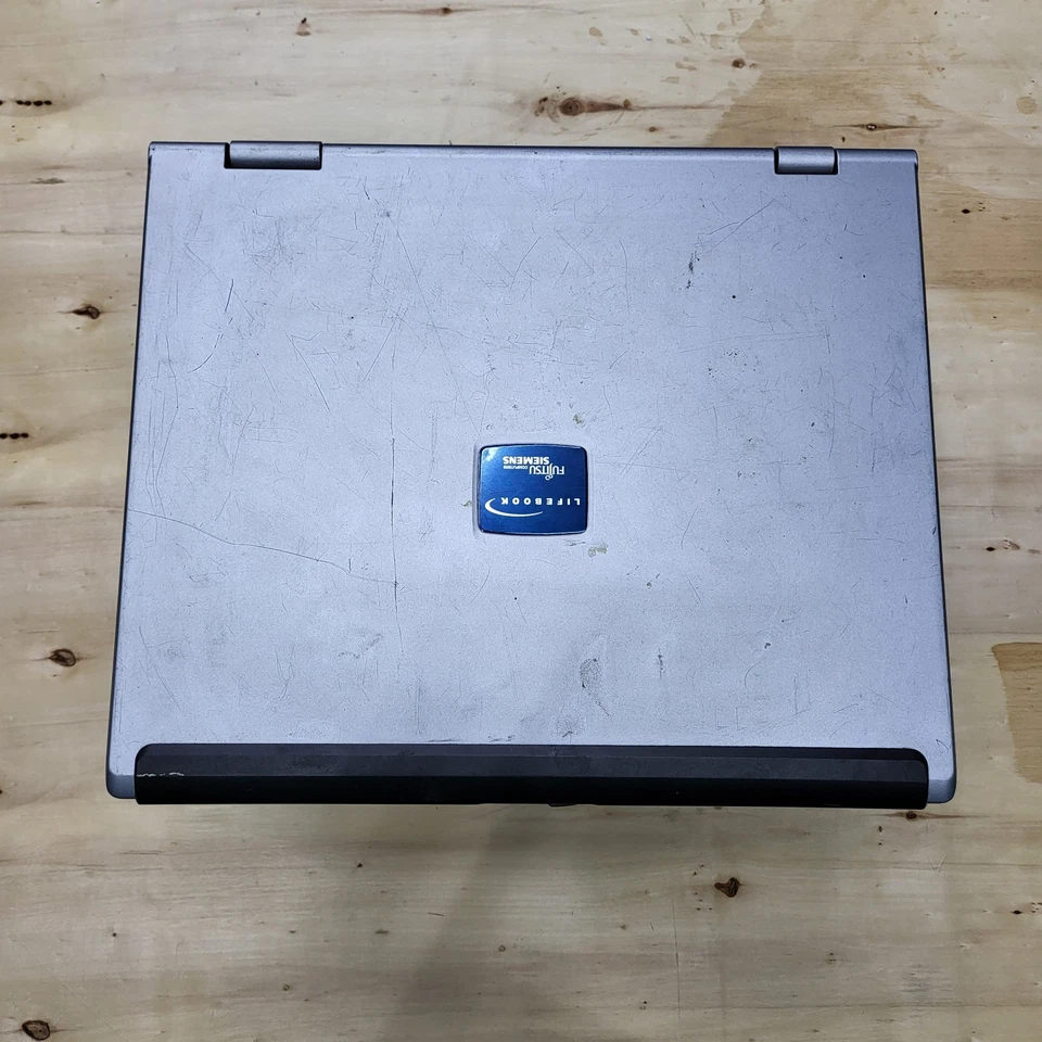 Fujitsu Siemens Lifebook E series VINTAGE - Image 2 of 4
