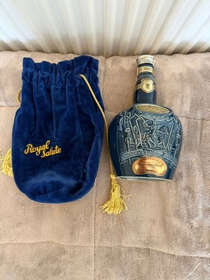 Chivas Regal Royal Salute 21 Years Scotch Whisky porcelain limited bottle blue
