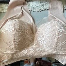 Women's Wireless Pullover Lace Bralette Bra Beige Floral Seamless Stretch L C