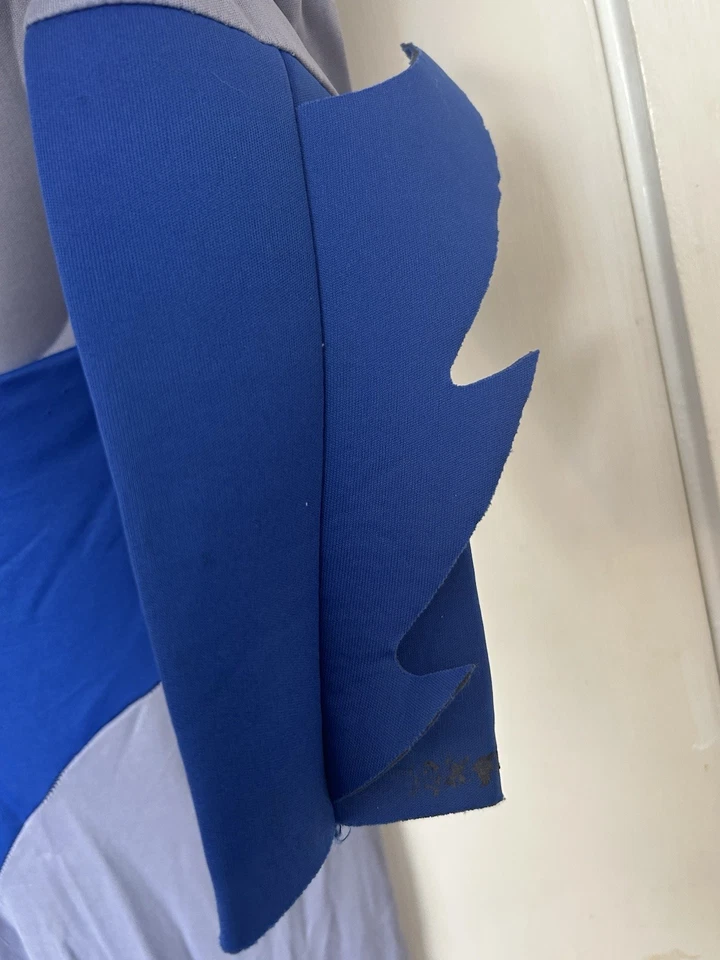 Disfraz Rubie's Adulto Hombre Grande De Lujo DC Comics Batman Muscle Chest SIN MÁSCARA Foto 3 de 4