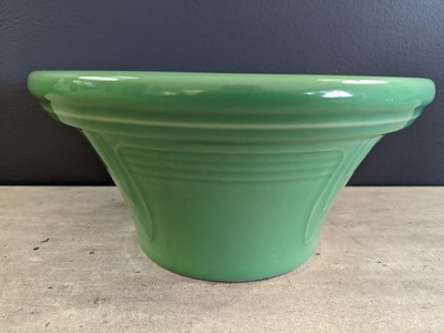 Homer Laughlin Fiesta Ware HOSTESS SERVING BOWL Meadow Green 7.5'' New w/ Tag