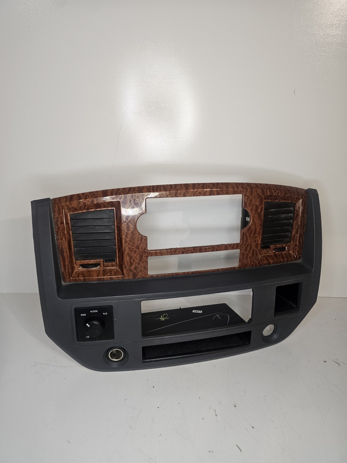 2006-2008 Dodge Ram 1500 2500 3500 Radio Bezel Center Dash Trim Woodgrain OEM