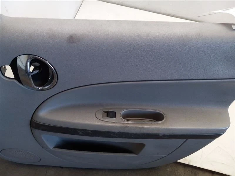 2009-2011 雪佛兰 HHR 乘客侧前门装饰面板 20897807 — 第 3/4 张图片