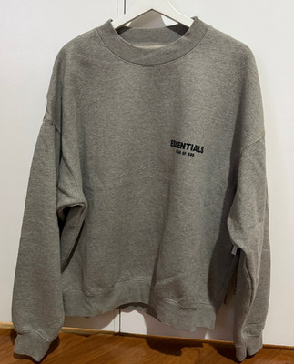 Fear of God Essentials Crewneck Top Dark Oatmeal US Men Size M NEW