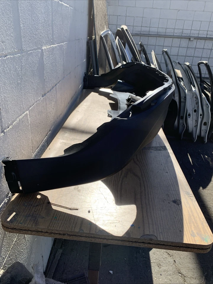 Cubierta del parachoques inferior trasero Nissan Murano 2015-2018 panel de cenefa OEM Foto 2 de 4