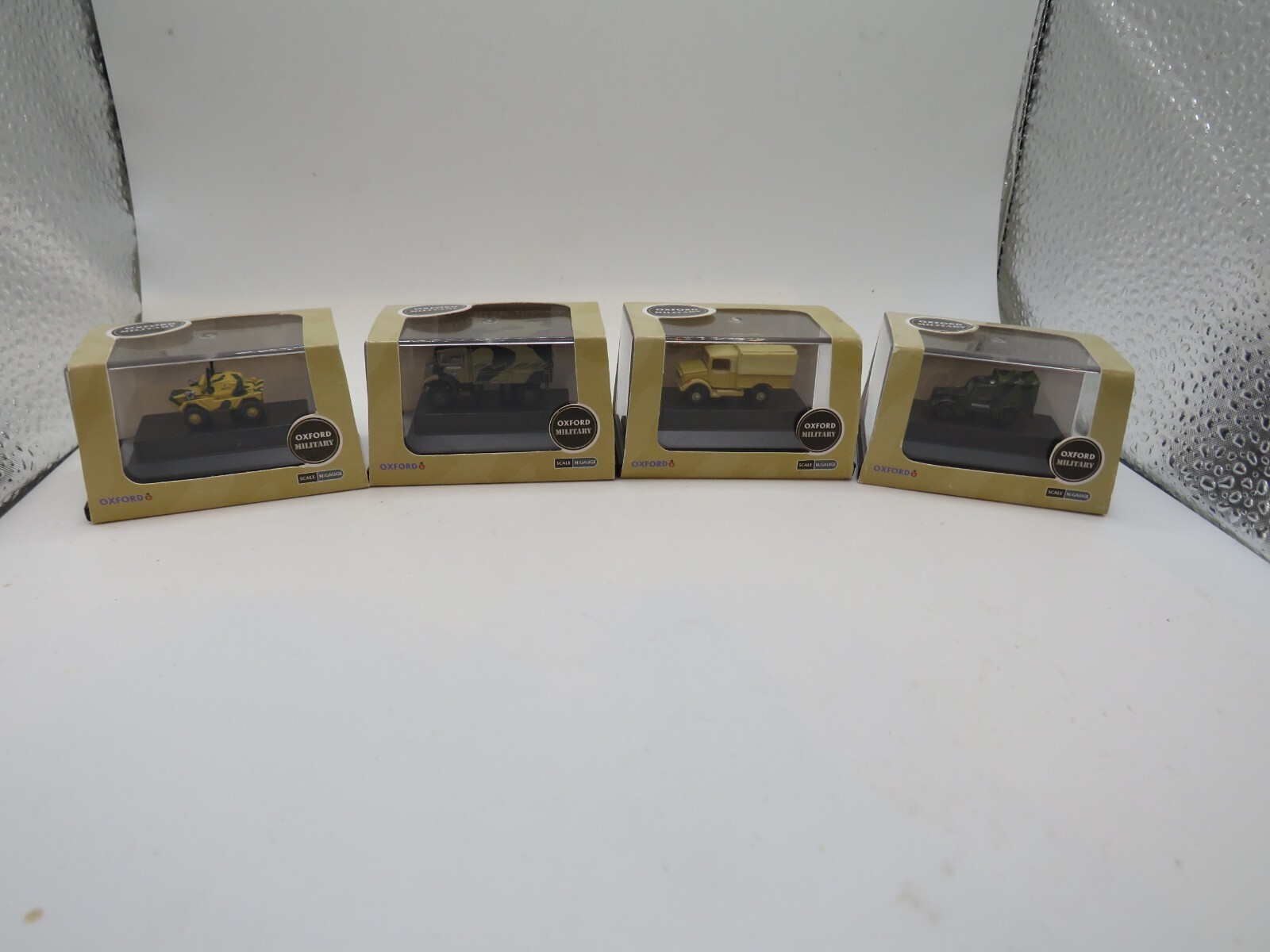 4 x Oxford N Gauge Military vehicles  Bedford, Austin Tilly , Daimler Dingo