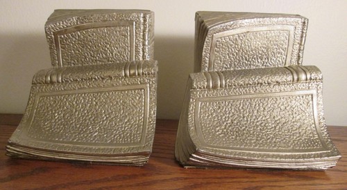 PM CRAFTSMAN "TWIN BOOKS” CAST METAL BOOKENDS ~ 3.4 Pounds Each ~ Nice! - Picture 2 of 7