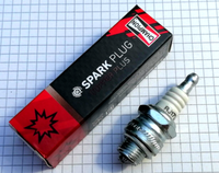 Champion RJ17LM (CCH856) ZüNdkerze Spark Plug NEU OVP Ersetzt Bosch WR9EC0