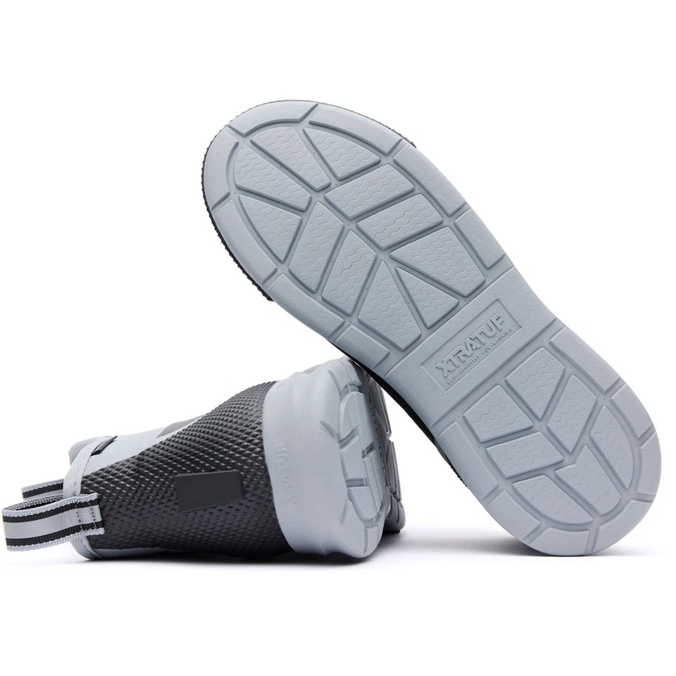 Botas deportivas XTRATUF negras con cubierta al tobillo - calzado impermeable para pesca y cubierta Foto 2 de 4