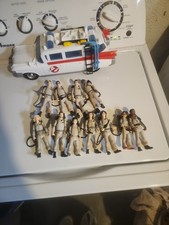 Ghostbusters Ecto-1 And Figure Set