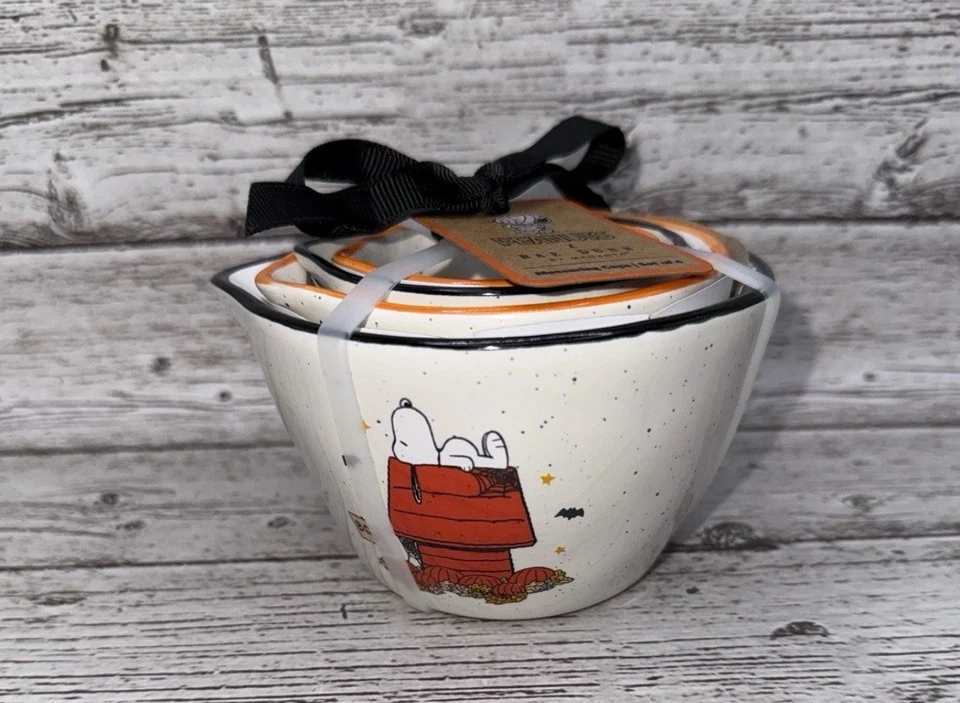🆕 RAE DUNN PEANUTS SNOOPY DOGHOUSE HALLOWEEN MEASURING CUPS 黑色和橙色轮辋 — 第 3/4 张图片