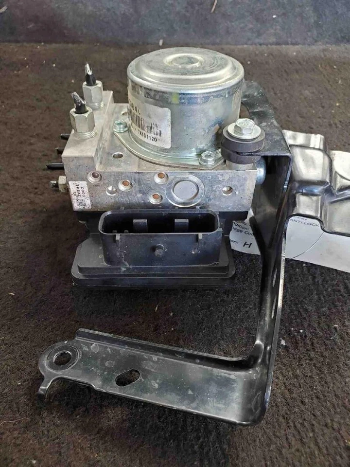 2008-2011 Nissan Rogue Anti-Lock Brake Pump Module Assembly AWD OEM Foto 4 de 4