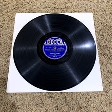 78 RPM Record Boogie Woogie Bugle Boy Andrews Sisters Jazz Dance Swing Decca