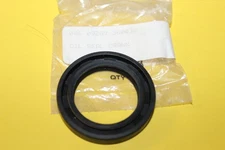 NOS Suzuki 1985-92 LT250 R 1981-88 RM250 Crank Shaft Oil Seal OEM # 09289-36003