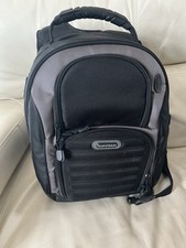 Quantaray Camera Bag Backpack Zipper Pouches ...