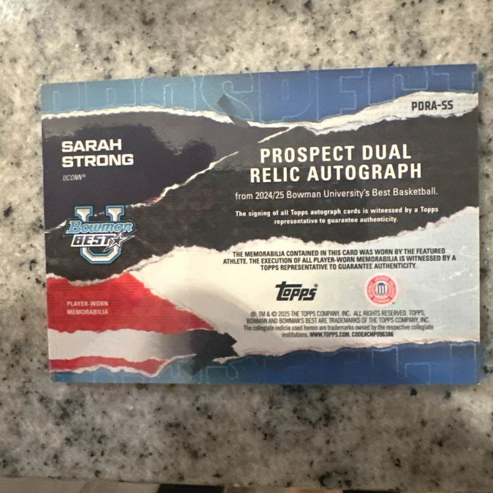 2024-25 Bowman Best Sarah Strong Prospect Player Worn Tri Patch Jersey Auto /10  - Image 4 of 4