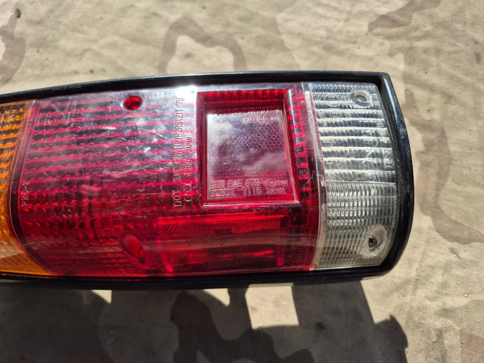 87 88 89 90 91 ISUZU TROOPER LH 1986 LUZ TRASERA USADA OEM izquierda Foto 4 de 4