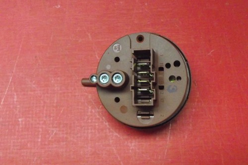 Waschmaschine NEFF W5320X0GB/18 Druckschalter