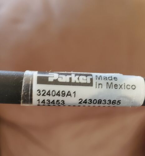 New! 2 Parker New Holland / Case / Rigid / Wheel Speed Sensors 324049a1 - Picture 3 of 5