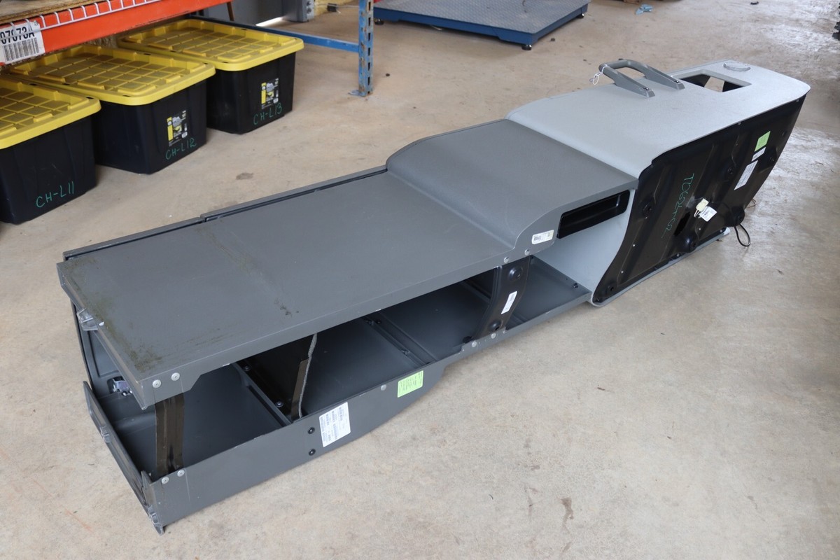 2019-2023 Volvo VNL 760 Right Side Upper Lower Sleeper