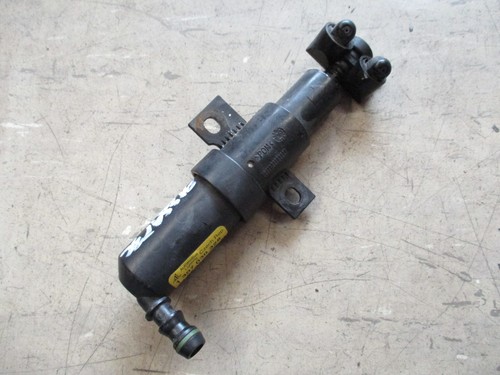 Hubzylinder rechts VW Passat 3C Scheinwerferreinigungsanlage 3C0955104A SRA