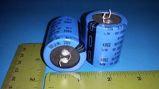 200 Pcs Capacitors Aluminum Electrolytic, 680UF, 250V, Snap In, 82D681M250MD2D