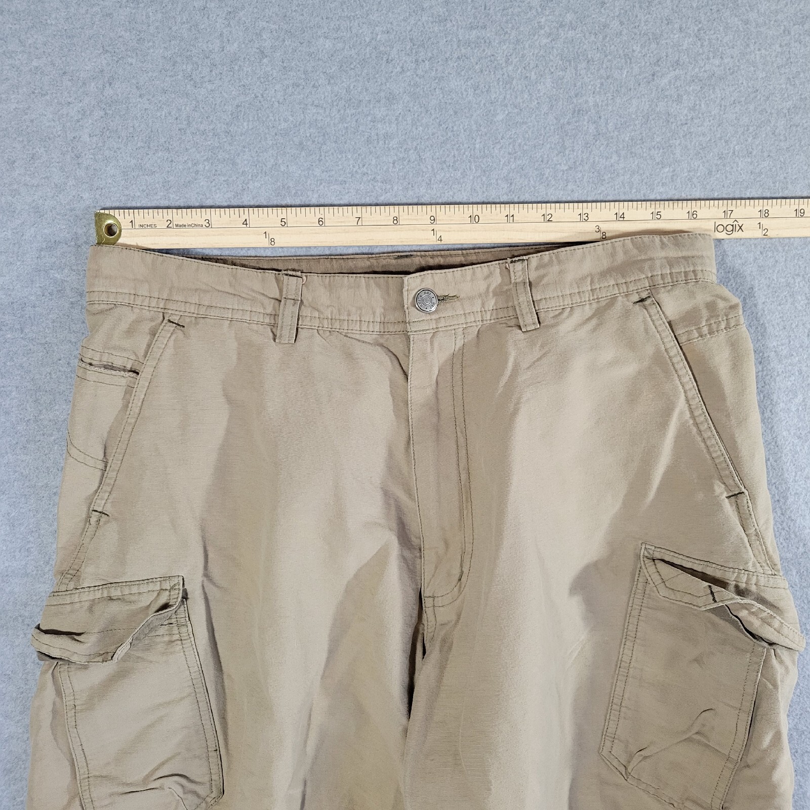 REI Cargo Shorts Men's 34 Hybrid Outdoor Beige Canvas… Gem